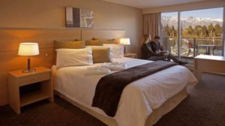 Crowne Plaza Queenstown Room