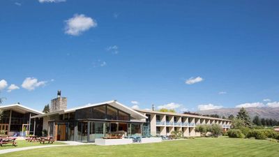 Wanaka Hotel