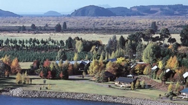 Tongariro Lodge Exterior