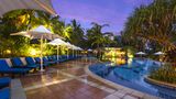 Warwick Le Lagon Resort & Spa Pool