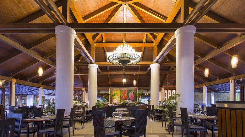 <b>Warwick Le Lagon Resort & Spa Restaurant</b> <b>Warwick Le Lagon Resort & Spa Restaurant</b>