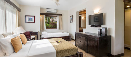 Warwick Le Lagon Resort & Spa Room
