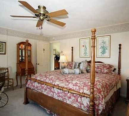 The Inn at Bay Ledge Room