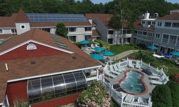 Meadowmere Resort