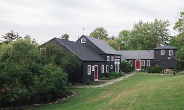 Squire Tarbox Inn