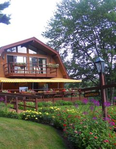 Howard House Lodge