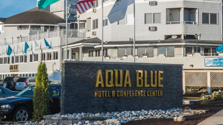 Aqua Blue Hotel  and  Conference Ctr Exterior