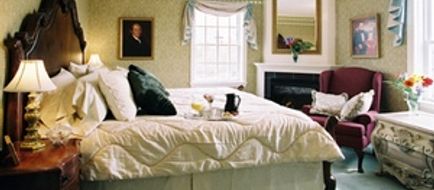 Serenity Inn Newport Room