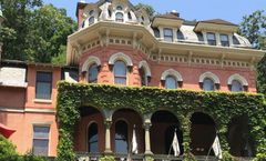 The Harry Packer Mansion