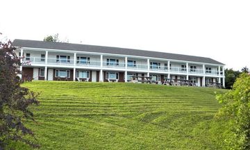 Blue Vista Motor Lodge Whitcomb Summit
