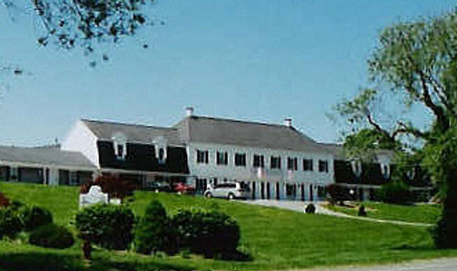 Sandwich Lodge & Resort Exterior