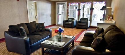 Sandwich Lodge & Resort Lobby