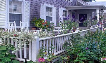 Isaiah Hall Bed & Breakfast Inn