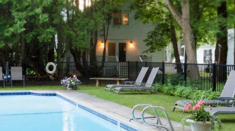 <b>Inn at Stockbridge Pool</b>