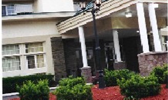 Red Carpet Inn Exterior
