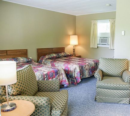 Fair Wind Motel and Cottages Room
