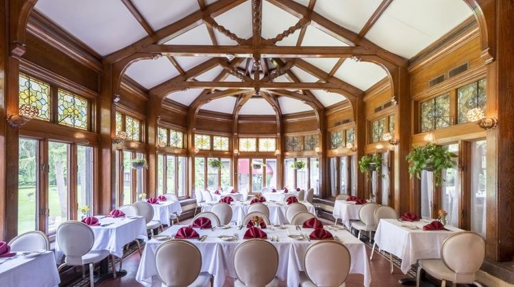 Belhurst Castle Restaurant