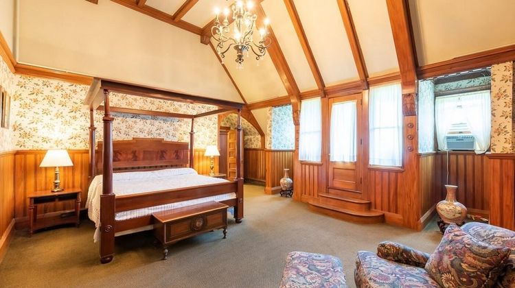 Belhurst Castle Suite