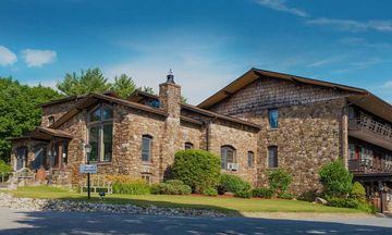Dunhams Bay Resort