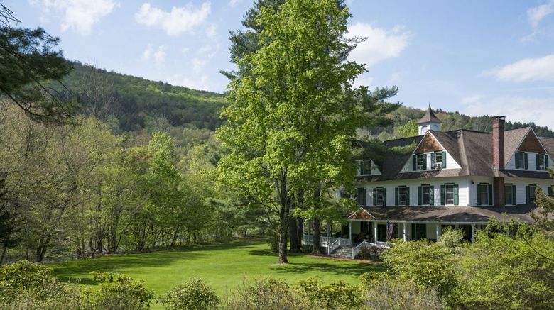 Beaverkill Valley Inn Exterior