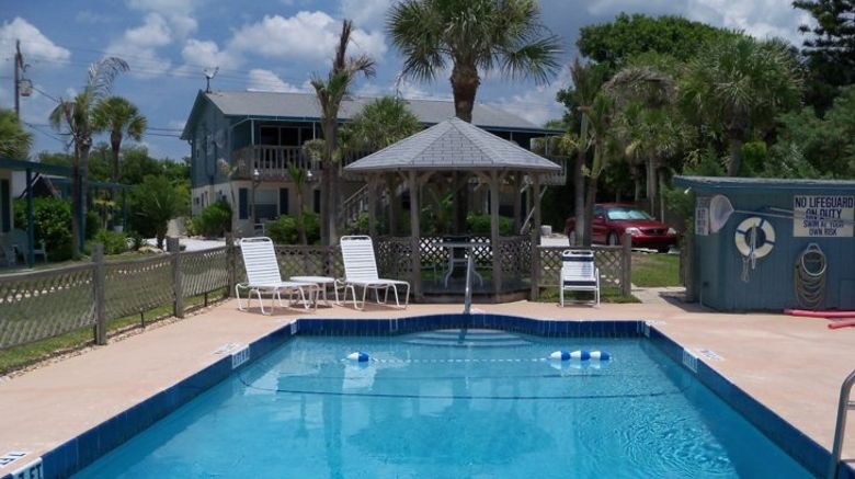 <b>Seafarer Beach Resort Pool</b>
