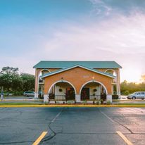 Shining Light Inn & Suites