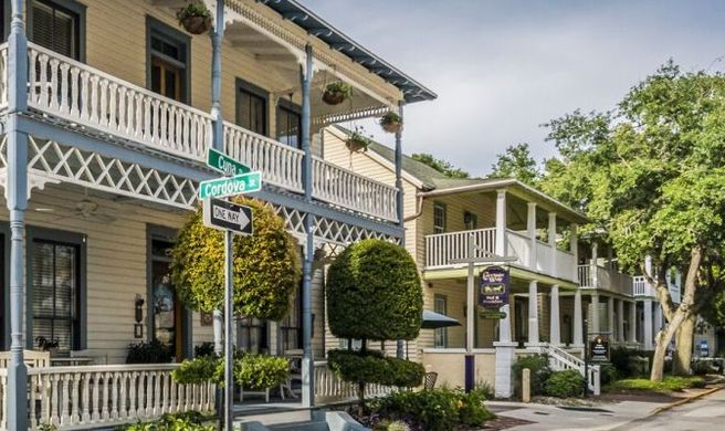 Carriage Way B & B Exterior