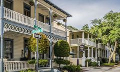 Carriage Way B & B
