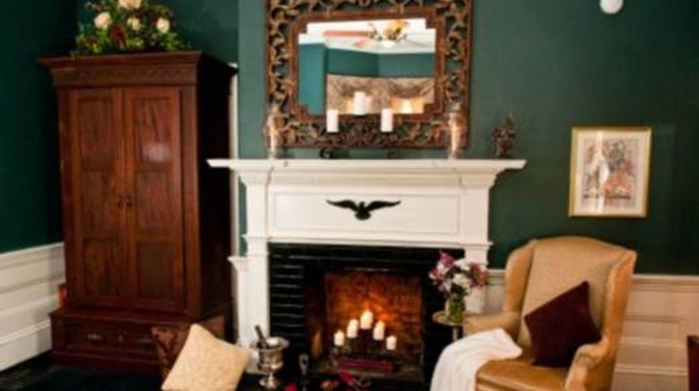<b>Aerie Bed & Breakfast Room</b>