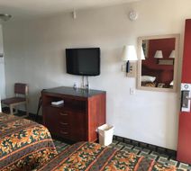 Travel Inn Greensboro Room