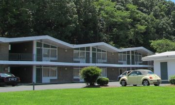Colony House Motor Lodge