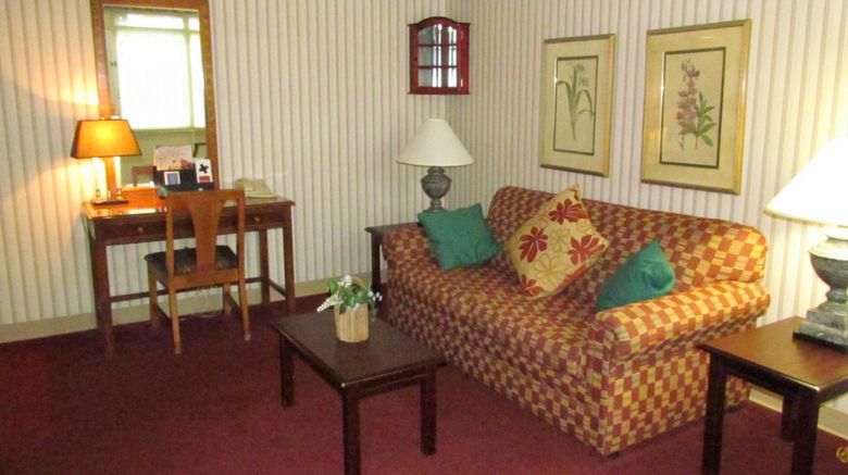 <b>Colony House Motor Lodge Suite</b>