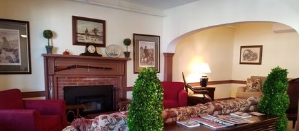 The Washington Inn & Tavern Lobby
