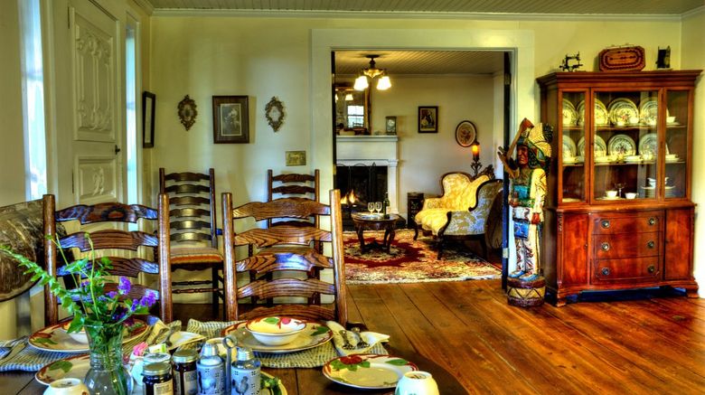 <b>The York House Inn Lobby</b>