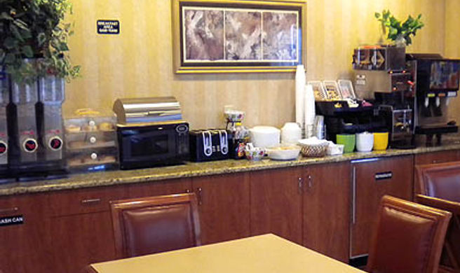 First Heritage Inn Rantoul Lobby
