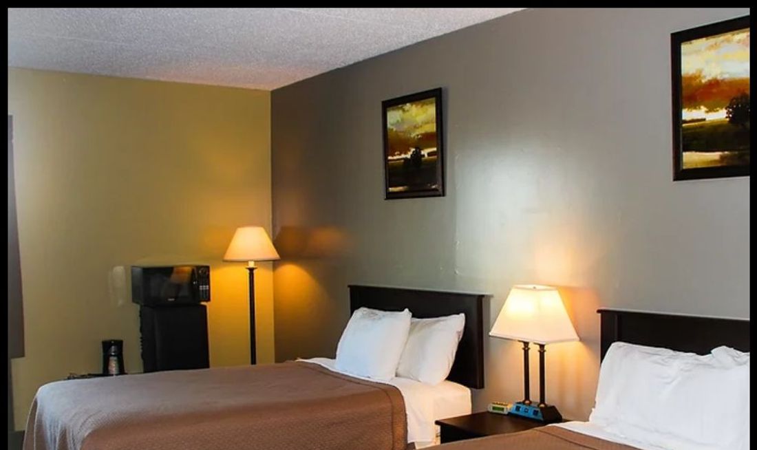 Sunlac Inn Room
