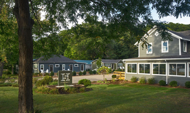 The Hotel Saugatuck Exterior
