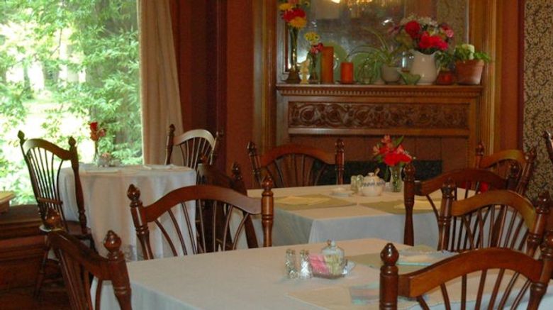 <b>Stuart Avenue Inn Bed & Breakfast Restaurant</b>