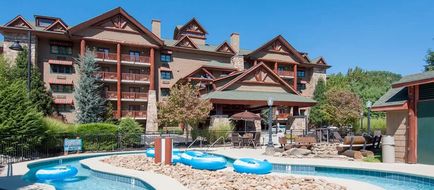 Bearskin Lodge On the River Pool