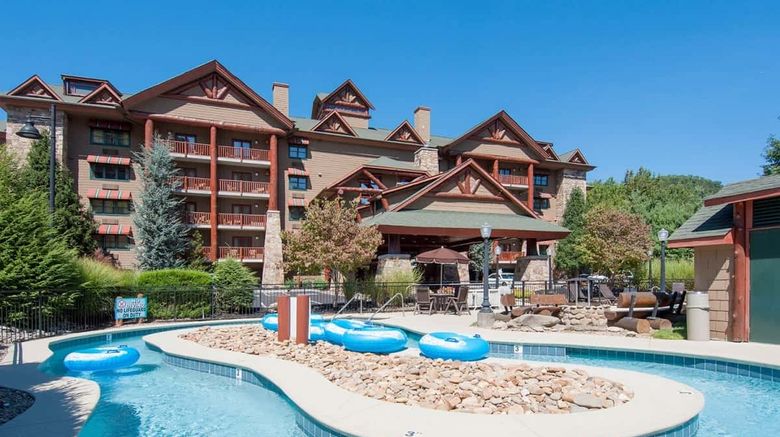<b>Bearskin Lodge On the River Pool</b>
