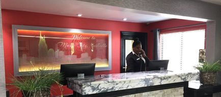 Super 8 by Wyndham Nashville East Lobby