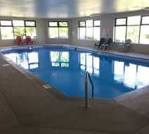 Super 8 by Wyndham Nashville East Pool