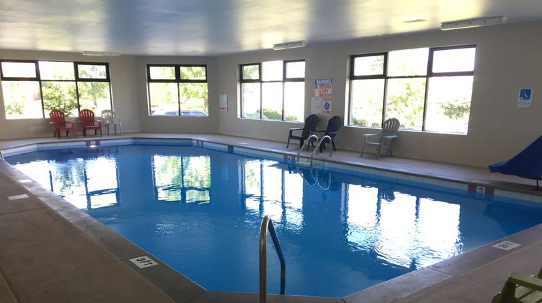 <b>Super 8 by Wyndham Nashville East Pool</b>