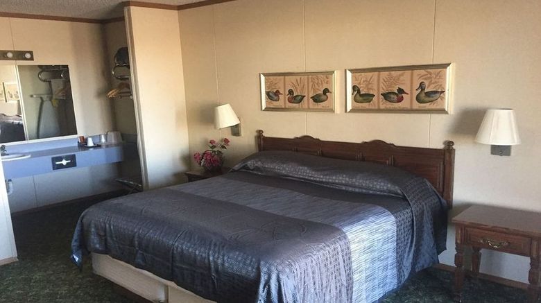 <b>Heritage House Inn Room</b>