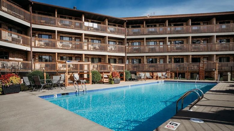 aloha beach resort & suites photos
