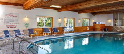 Ephraim Shores Motel Pool