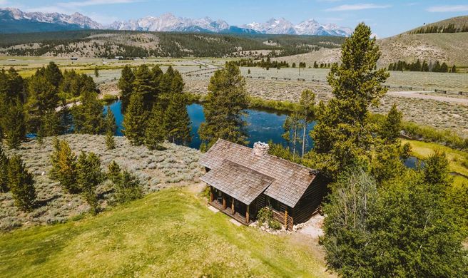Idaho Rocky Mountain Ranch Exterior