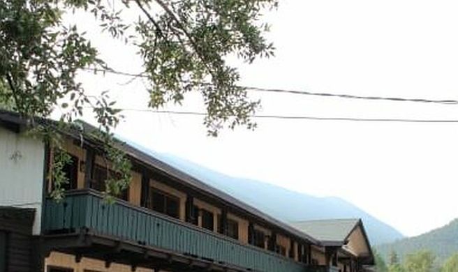 Georgetown Mountain Inn Exterior