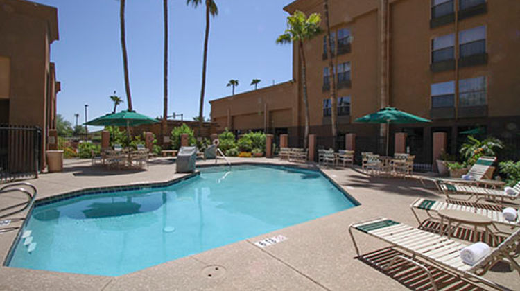 GreenTree Inn & Suites, Phoenix Airport Pool