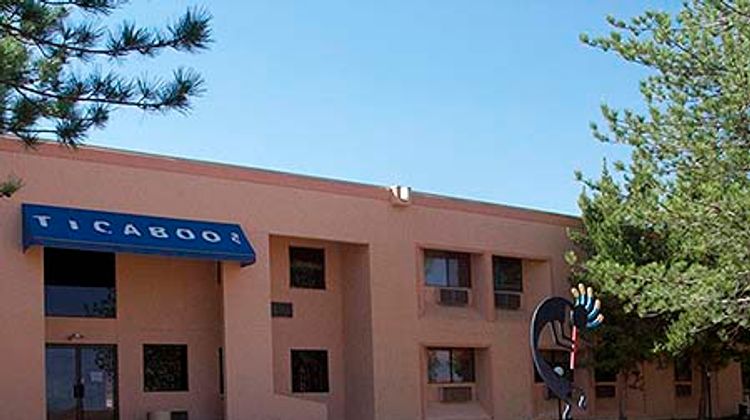 Ticaboo Lodge Exterior